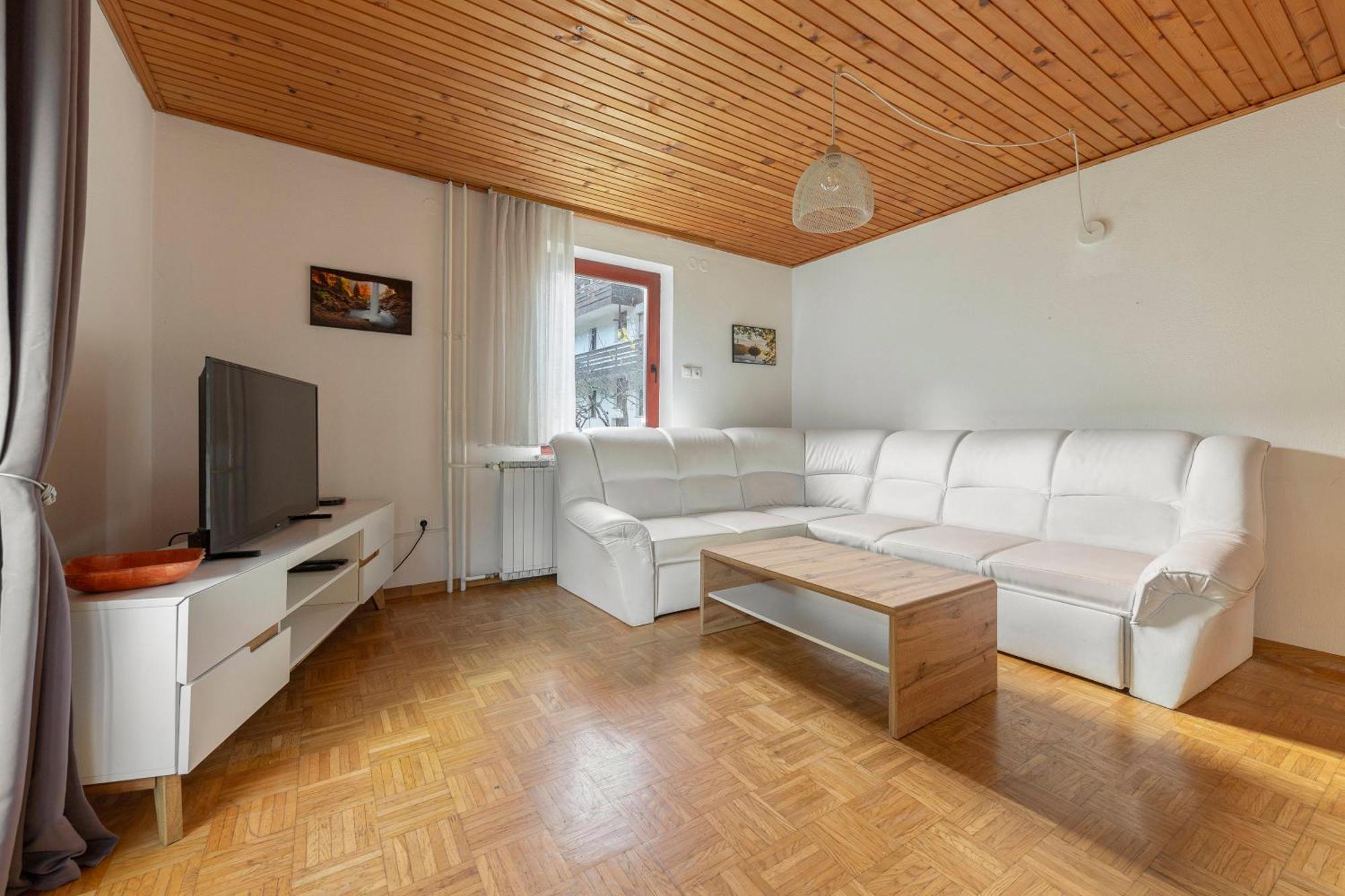 Appleby Apartments Kersnik Bohinj Extérieur photo